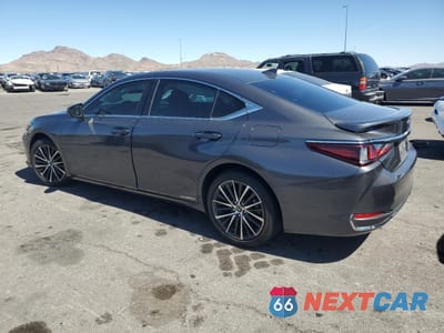 Drugie zdjęcie samochodu z przodu: 2022 LEXUS ES 300H BASE VIN:58ADA1C17NU026222 - miniatura