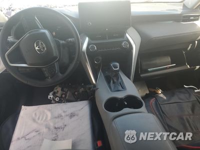 Zdjęcie 8 z 13 samochodu: 2024 TOYOTA VENZA LE VIN:JTEAAAAH5RJ185998 - miniatura