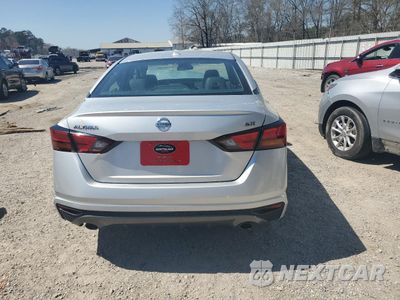 Zdjęcie 6 z 12 samochodu: 2019 NISSAN ALTIMA SR VIN:1N4BL4CV6KC178825 - miniatura