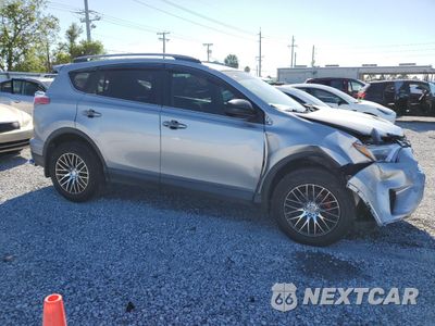 Czwarte zdjęcie samochodu z boku: 2018 TOYOTA RAV4 LE VIN:2T3ZFREV1JW449117 - miniatura
