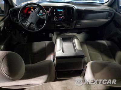 Zdjęcie 8 z 13 samochodu: 2006 GMC YUKON XL K1500 VIN:3GKFK16Z46G227653 - miniatura