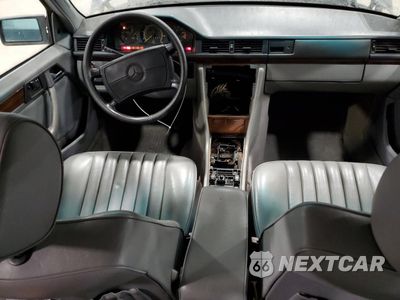 Zdjęcie 8 z 13 samochodu: 1991 MERCEDES-BENZ 300 TE 4MATIC VIN:WDBED90D1MF153716 - miniatura