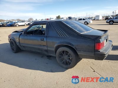 Drugie zdjęcie samochodu z przodu: 1983 FORD MUSTANG VIN:1FABP28FXDF146357 - miniatura