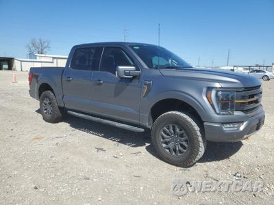 Czwarte zdjęcie samochodu z boku: 2023 FORD F150 SUPERCREW VIN:1FTEW1E85PFC90414 - miniatura