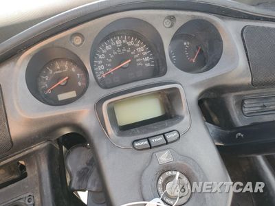 Zdjęcie 7 z 9 samochodu: 2005 HONDA GL1800 VIN:1HFSC47075A402263 - miniatura