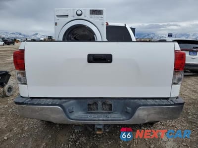 Zdjęcie 6 z 13 samochodu: 2013 TOYOTA TUNDRA DOUBLE CAB SR5 VIN:5TFUM5F17DX047462 - miniatura