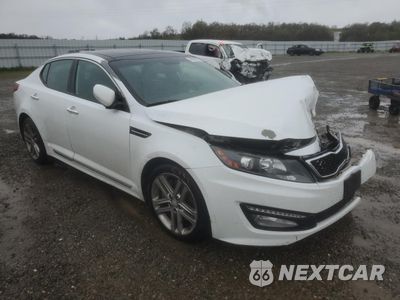 Czwarte zdjęcie samochodu z boku: 2013 KIA OPTIMA SX VIN:5XXGR4A61DG126922 - miniatura