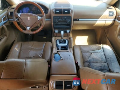 Zdjęcie 8 z 14 samochodu: 2006 PORSCHE CAYENNE VIN:WP1AA29P56LA22272 - miniatura