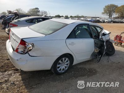 Trzecie zdjęcie samochodu z tyłu: 2002 TOYOTA CAMRY LE VIN:4T1BE32K92U108330 - miniatura