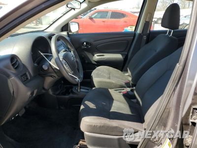 Zdjęcie 7 z 15 samochodu: 2018 NISSAN VERSA S VIN:3N1CN7AP2JL854434 - miniatura