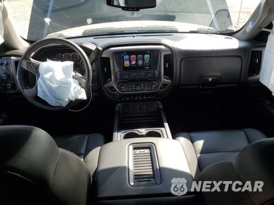Zdjęcie 8 z 15 samochodu: 2017 GMC SIERRA K1500 SLT VIN:3GTU2NEJ0HG413330 - miniatura