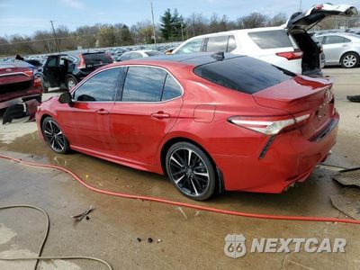 Drugie zdjęcie samochodu z przodu: 2020 TOYOTA CAMRY XSE VIN:4T1K61AK7LU336198 - miniatura