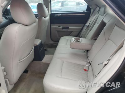 Zdjęcie 10 z 12 samochodu: 2006 CHRYSLER 300C VIN:2C3KA63H56H523548 - miniatura