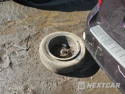 Zdjęcie 12 z 13 samochodu: 2008 TOYOTA SCION XB VIN:JTLKE50E281056776 - miniatura