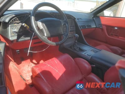Zdjęcie 8 z 12 samochodu: 1990 CHEVROLET CORVETTE VIN:1G1YY3388L5114407 - miniatura