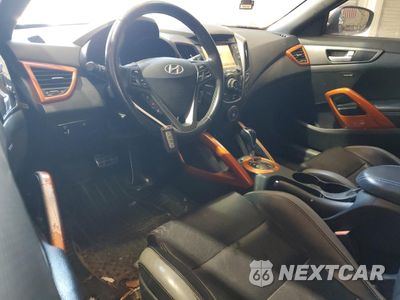 Zdjęcie 8 z 12 samochodu: 2016 HYUNDAI VELOSTER TURBO VIN:KMHTC6AE2GU299488 - miniatura