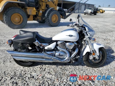 2015 SUZUKI VZ1500 JS1VY55A2F2100119 - główne zdjęcie licytacji z USA - miniatura