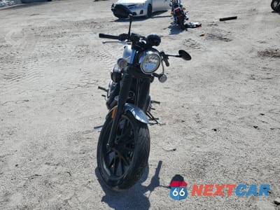 Drugie zdjęcie samochodu z przodu: 2015 YAMAHA XVS950 CR VIN:JYAVN06E5FA000889 - miniatura