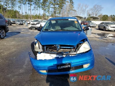 Piąte zdjęcie samochodu w środku: 2001 FORD FOCUS ZX3 VIN:3FAFP31361R206981 - miniatura