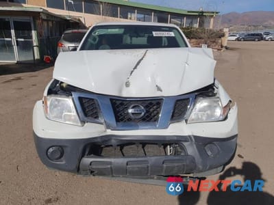 Piąte zdjęcie samochodu w środku: 2017 NISSAN FRONTIER S VIN:1N6BD0CT8HN740605 - miniatura