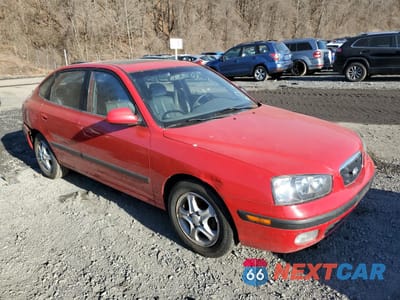 Czwarte zdjęcie samochodu z boku: 2001 HYUNDAI ELANTRA GLS VIN:KMHDN55DX3U093341 - miniatura