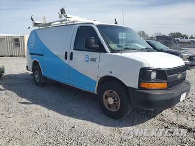 Czwarte zdjęcie samochodu z boku: 2014 CHEVROLET EXPRESS G2500 VIN:1GCWGFCA5E1161779 - miniatura
