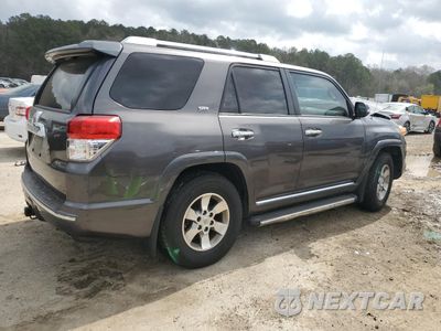 Trzecie zdjęcie samochodu z tyłu: 2013 TOYOTA 4RUNNER SR5 VIN:JTEZU5JR9D5063608 - miniatura