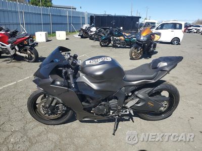 Trzecie zdjęcie samochodu z tyłu: 2024 KAWASAKI ZX636 K VIN:JKBZXJK11RA001153 - miniatura