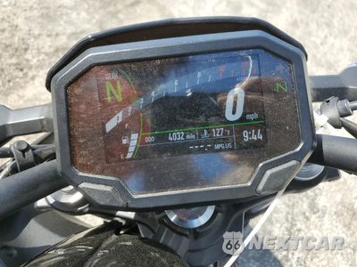 Zdjęcie 7 z 10 samochodu: 2021 KAWASAKI ER650 L VIN:ML5EREL17MDA34963 - miniatura
