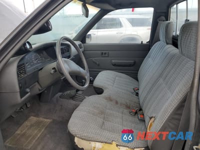 Zdjęcie 7 z 12 samochodu: 1991 TOYOTA PICKUP 1/2 TON SHORT WHEELBASE DLX VIN:JT4RN01P5M0016558 - miniatura