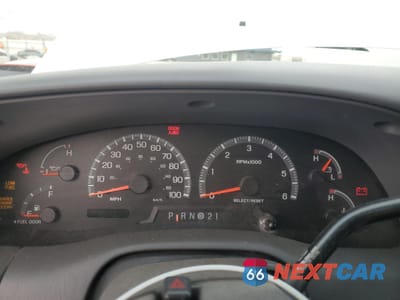 Zdjęcie 9 z 13 samochodu: 2001 FORD EXPEDITION XLT VIN:1FMPU16L21LA33149 - miniatura