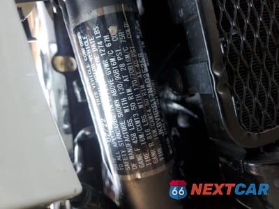 Zdjęcie 9 z 10 samochodu: 2022 KAWASAKI VN1700 B VIN:JKBVNRB17NA025258 - miniatura