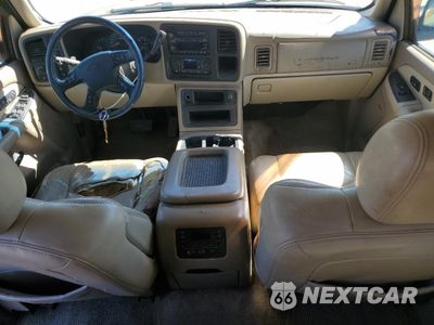Zdjęcie 8 z 13 samochodu: 2003 CHEVROLET TAHOE K1500 VIN:1GNEK13T63J319470 - miniatura