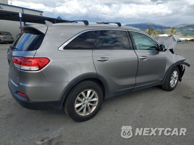 Trzecie zdjęcie samochodu z tyłu: 2017 KIA SORENTO LX VIN:5XYPGDA33HG191770 - miniatura