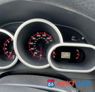 Zdjęcie 8 z 10 samochodu: 2009 PONTIAC VIBE VIN:5Y2SM67019Z409879 - miniatura