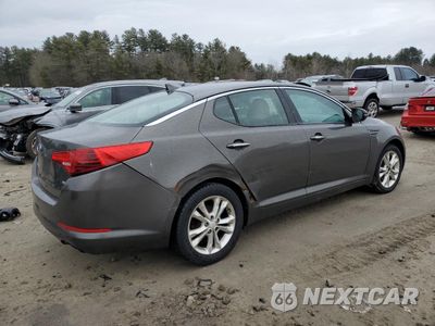 Trzecie zdjęcie samochodu z tyłu: 2012 KIA OPTIMA LX VIN:5XXGM4A74CG039411 - miniatura