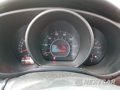 Zdjęcie 9 z 13 samochodu: 2018 KIA SOUL + VIN:KNDJP3A56J7600204 - miniatura