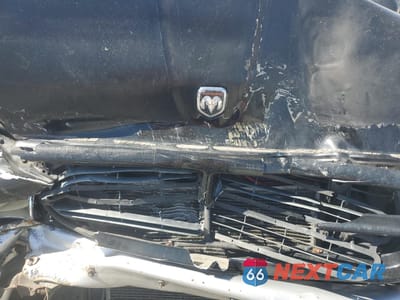 Zdjęcie 13 z 15 samochodu: 2000 DODGE DURANGO VIN:1B4HS28Z2YF268579 - miniatura