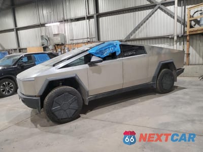2024 TESLA CYBERTRUCK 7G2CEHEE1RA037648 - główne zdjęcie licytacji z USA - miniatura