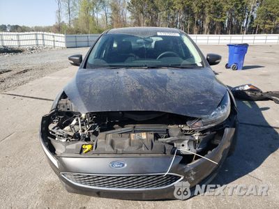 Piąte zdjęcie samochodu w środku: 2018 FORD FOCUS SEL VIN:1FADP3M27JL294660 - miniatura