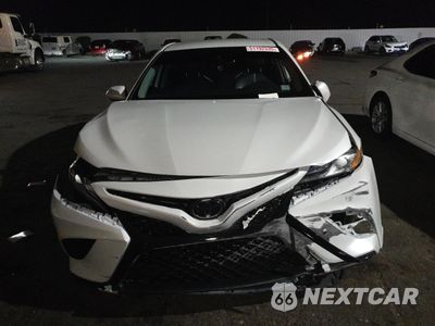 Piąte zdjęcie samochodu w środku: 2019 TOYOTA CAMRY XSE VIN:4T1B61HK3KU839389 - miniatura