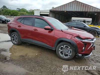 Czwarte zdjęcie samochodu z boku: 2025 CHEVROLET TRAX 1LT VIN:KL77LHEP2SC101937 - miniatura