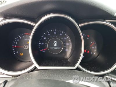 Zdjęcie 9 z 14 samochodu: 2015 KIA OPTIMA LX VIN:KNAGM4A74F5632997 - miniatura