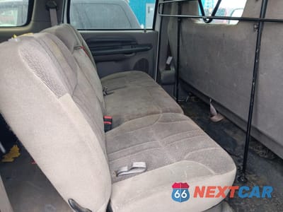 Zdjęcie 10 z 12 samochodu: 2000 FORD EXCURSION XLT VIN:1FMSU41F8YEE41800 - miniatura