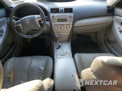 Zdjęcie 8 z 12 samochodu: 2010 TOYOTA CAMRY BASE VIN:4T1BF3EK4AU025511 - miniatura