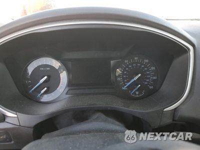 Zdjęcie 9 z 12 samochodu: 2016 FORD FUSION SE VIN:3FA6P0HD8GR376393 - miniatura