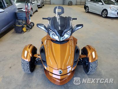 Drugie zdjęcie samochodu z przodu: 2014 CAN-AM SPYDER ROADSTER ST VIN:2BXNCBC1XEV000413 - miniatura