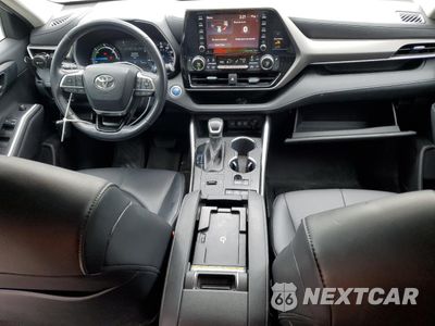 Zdjęcie 8 z 13 samochodu: 2020 TOYOTA HIGHLANDER HYBRID XLE VIN:5TDGBRCH0LS505472 - miniatura