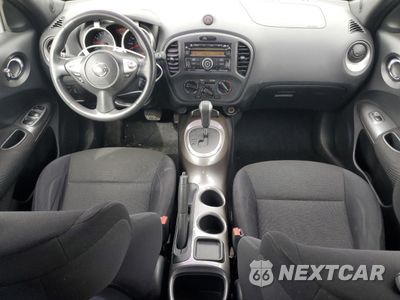 Zdjęcie 8 z 14 samochodu: 2011 NISSAN JUKE S VIN:JN8AF5MR4BT018418 - miniatura