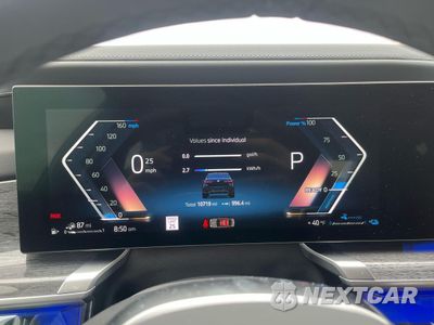 Zdjęcie 8 z 10 samochodu: 2024 BMW 750 XE VIN:WBA43EH09RCP94340 - miniatura